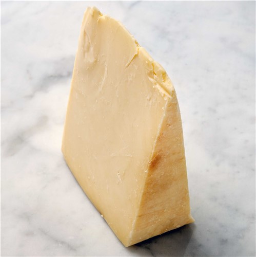 Quicke's Mature Cheddar - 1kg